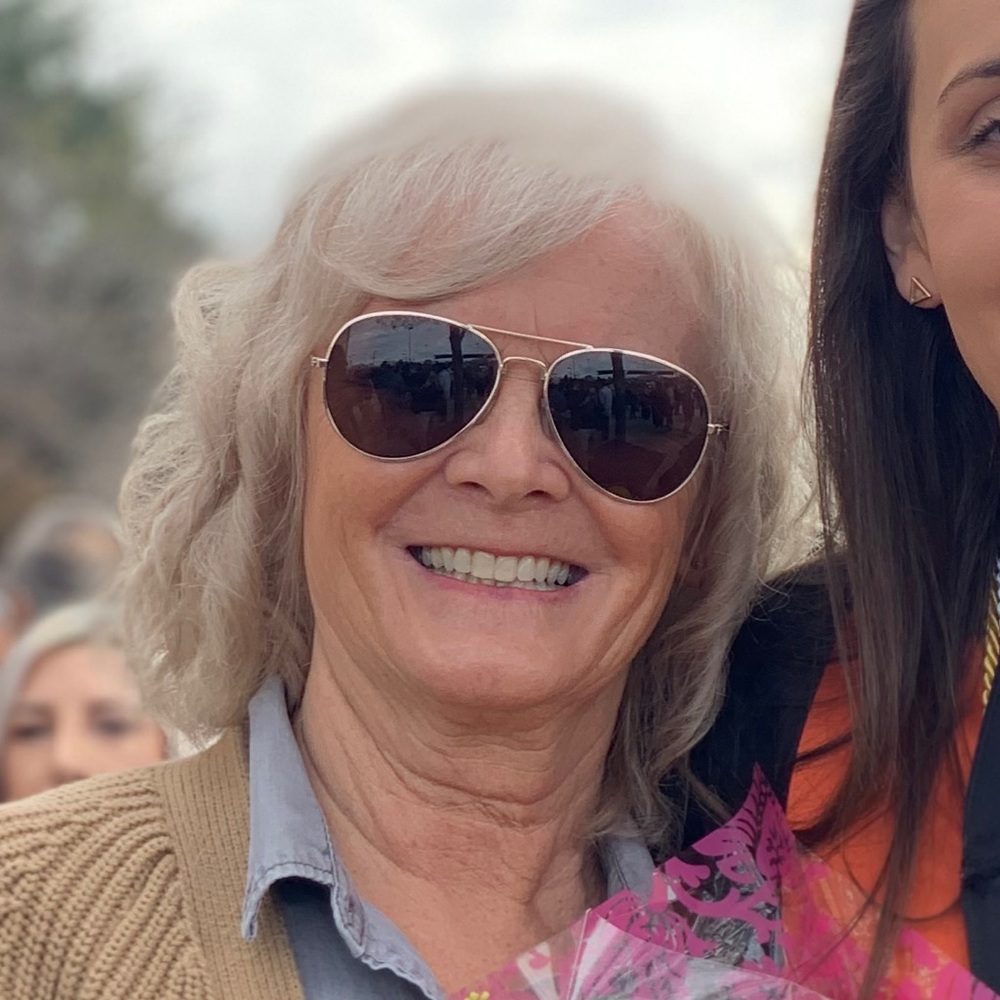 Meet your Posher, Marsha